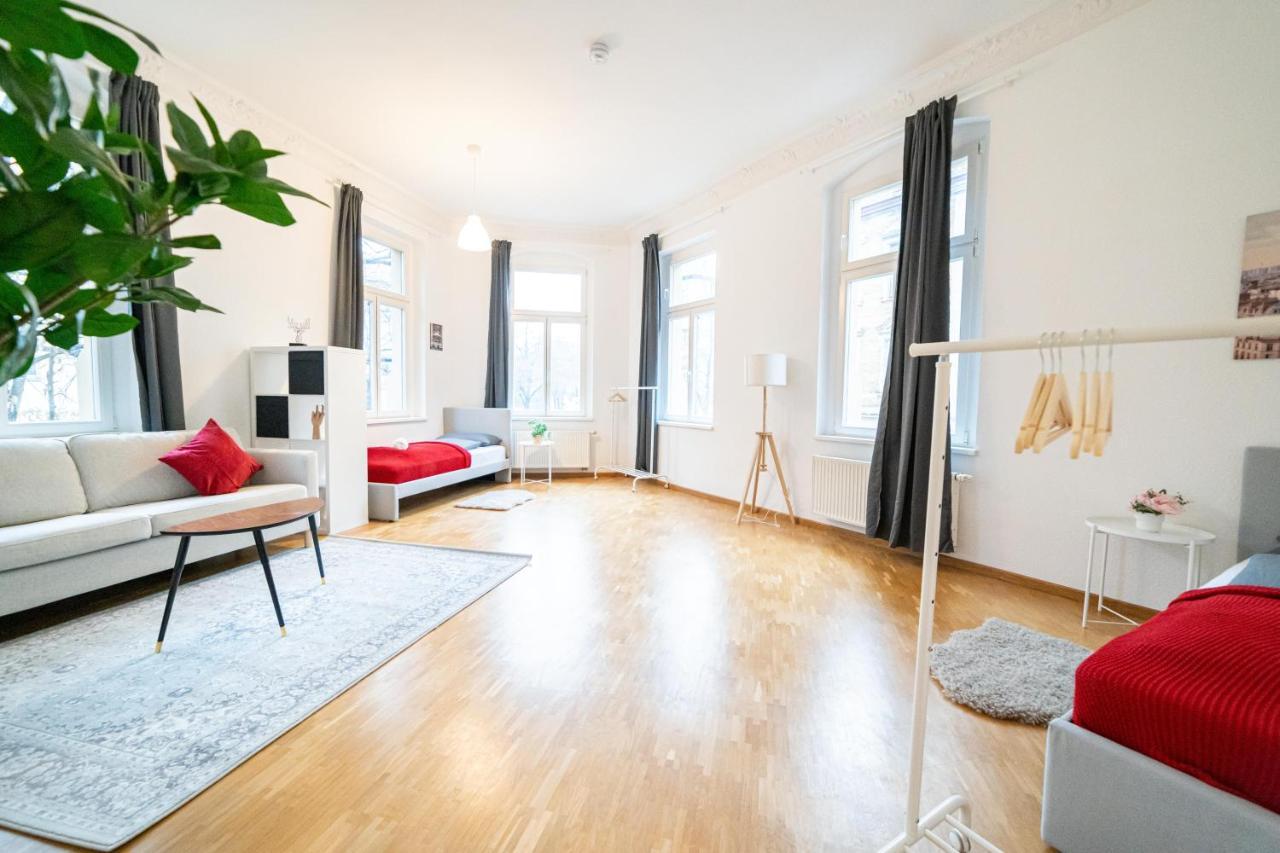 Fullhouse - Halle - Vs7 - 3 Beds - Nespresso Ngoại thất bức ảnh